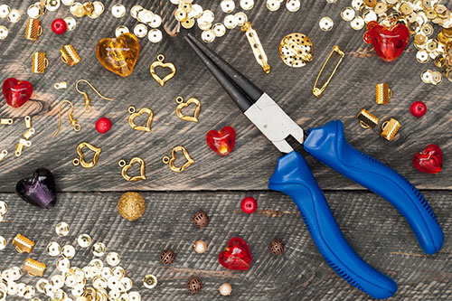 Showcase your Halifax area hand-made jewellery business to local Airdrie area customers.